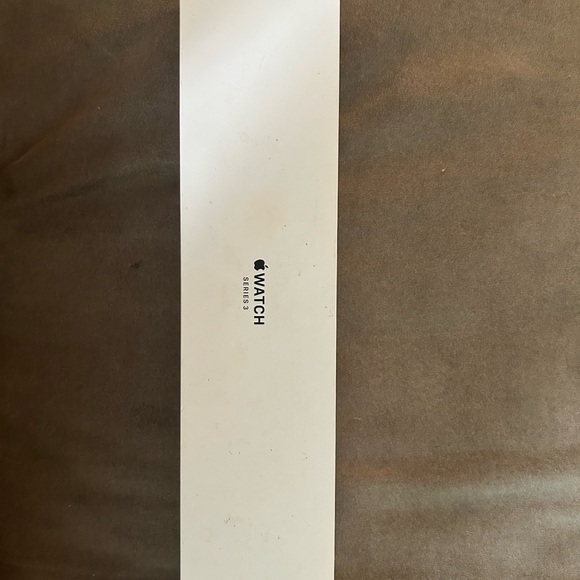 Apple Watch Series 6 in Elegant White